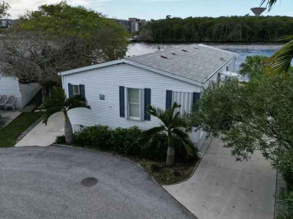 210 Mallard Drive #U, Briny Breezes, FL 33435