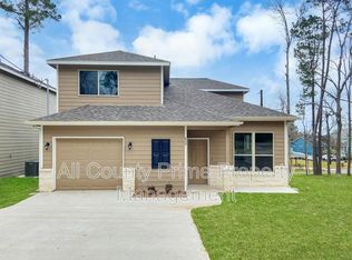 809 Commanche Rd, Montgomery, TX 77316