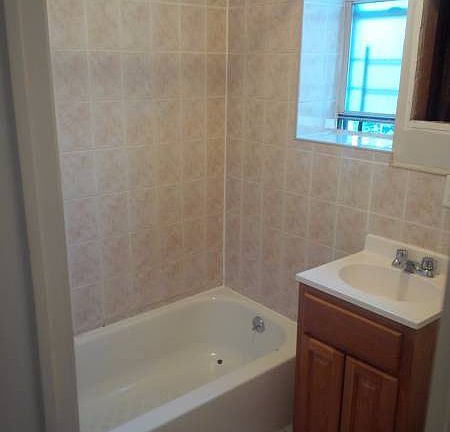 5th image of 301 Quincy St #2N