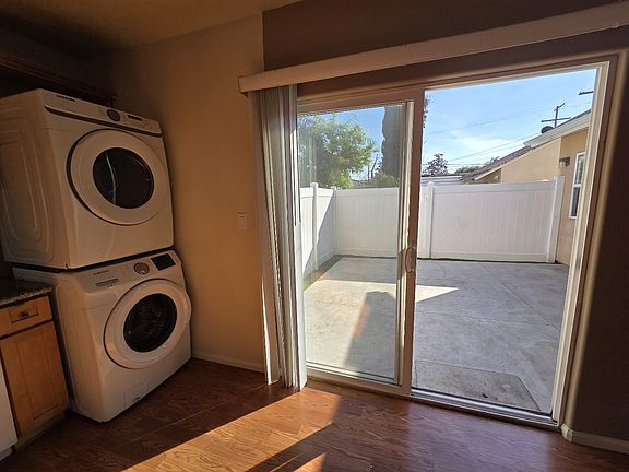washer & dryer, glass door to back house patio