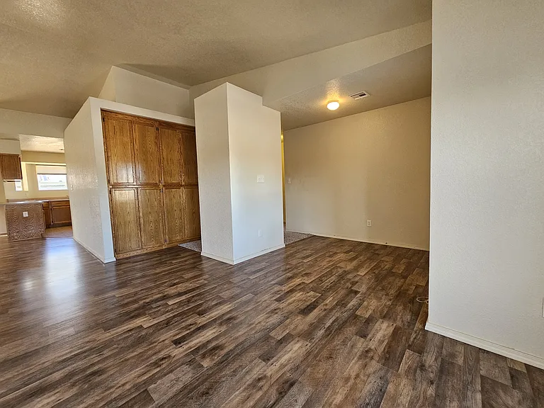 11374 E 27th Pl — Photo 5
