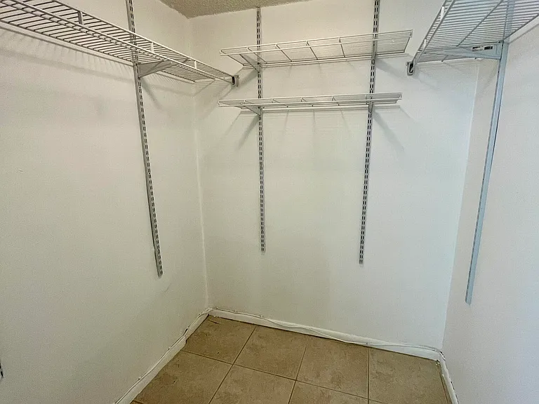 2500 Fiore Way #1110 — Photo 11