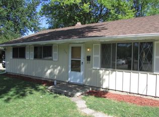 725 Springbrook Dr, Aurora, IL 60506