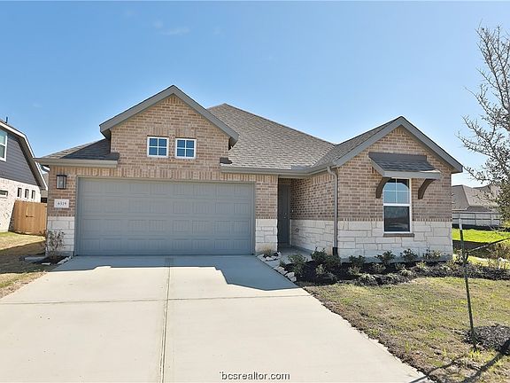 3rd image of 6319 Fulton Dr