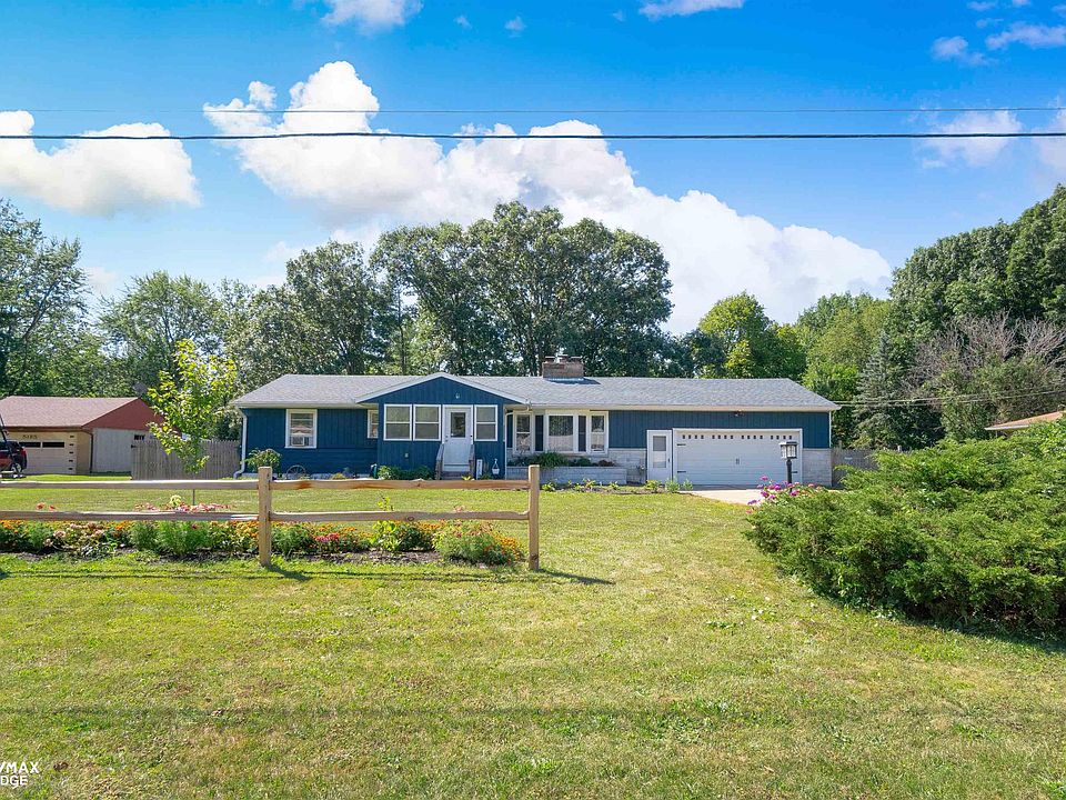 1st image of 5195 Woodcliff Dr