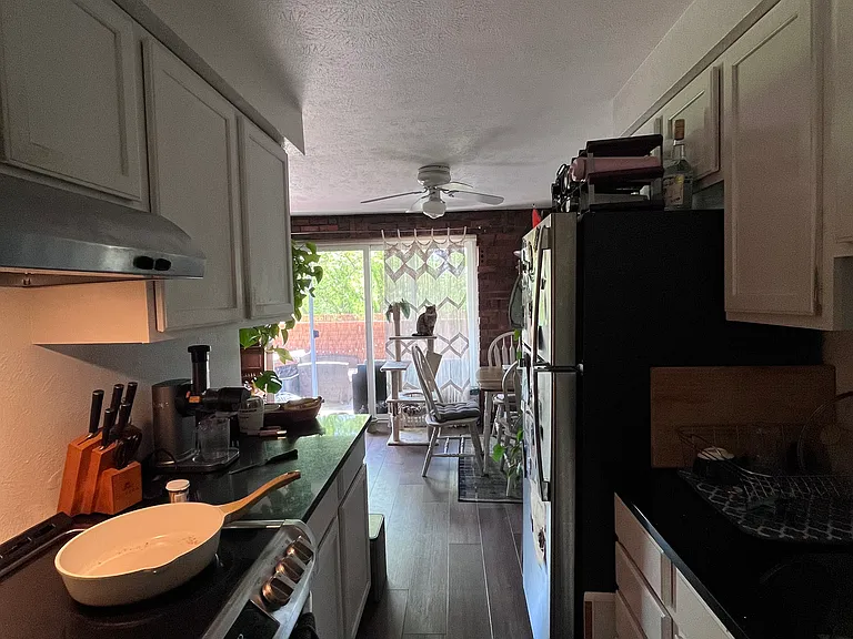 625 N Pennsylvania St — Photo 22