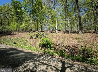 121 Timber Ln, Bluemont, VA