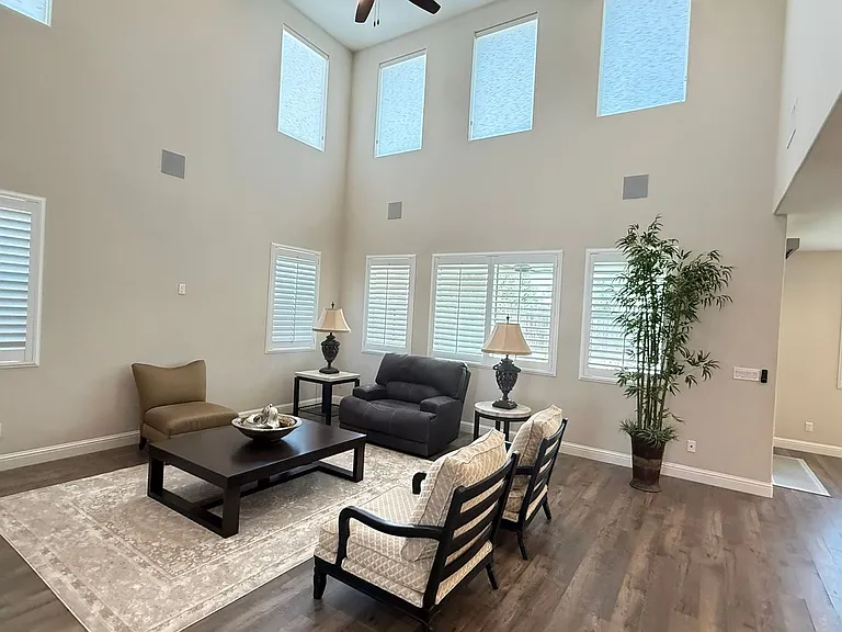 1821 W Corvina Ave — Photo 3