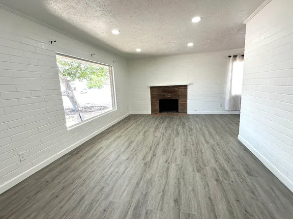 44754 Genoa Ave, Lancaster, CA 93534