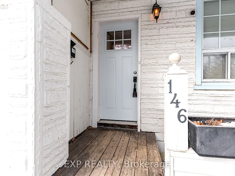146 Hanson St — Photo 5
