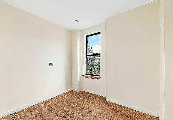 4th image of 619 E 5th St APT 15