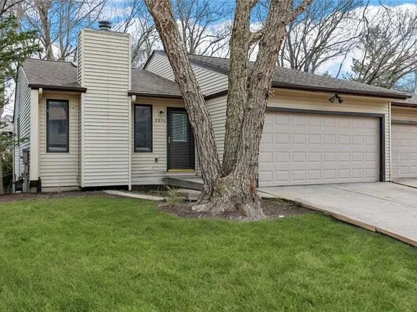 2036 Plaen View Dr, Iowa City, IA 52246