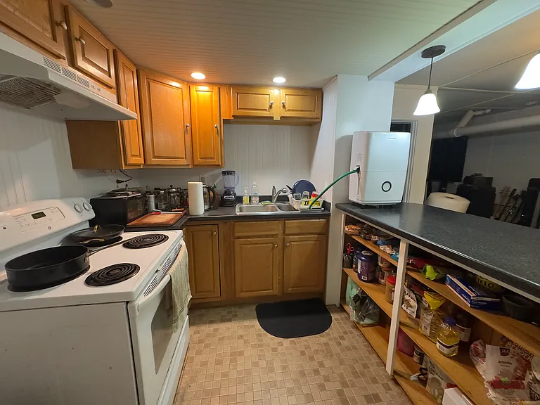 54 Maney Ave #4 — Photo 7