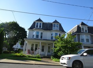 39 E Gramby St, Manheim, PA 17545
