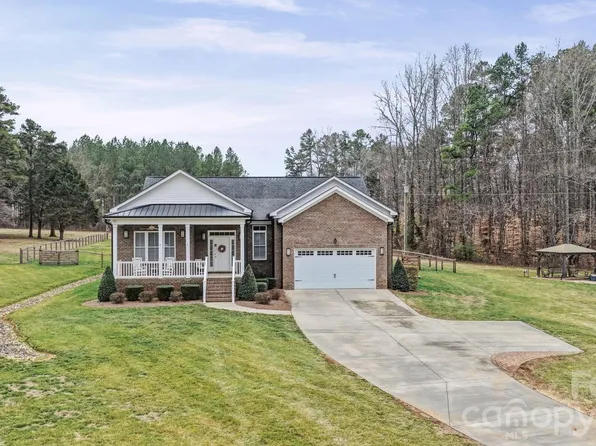 1296 Ben Black Rd, Midland, NC 28107