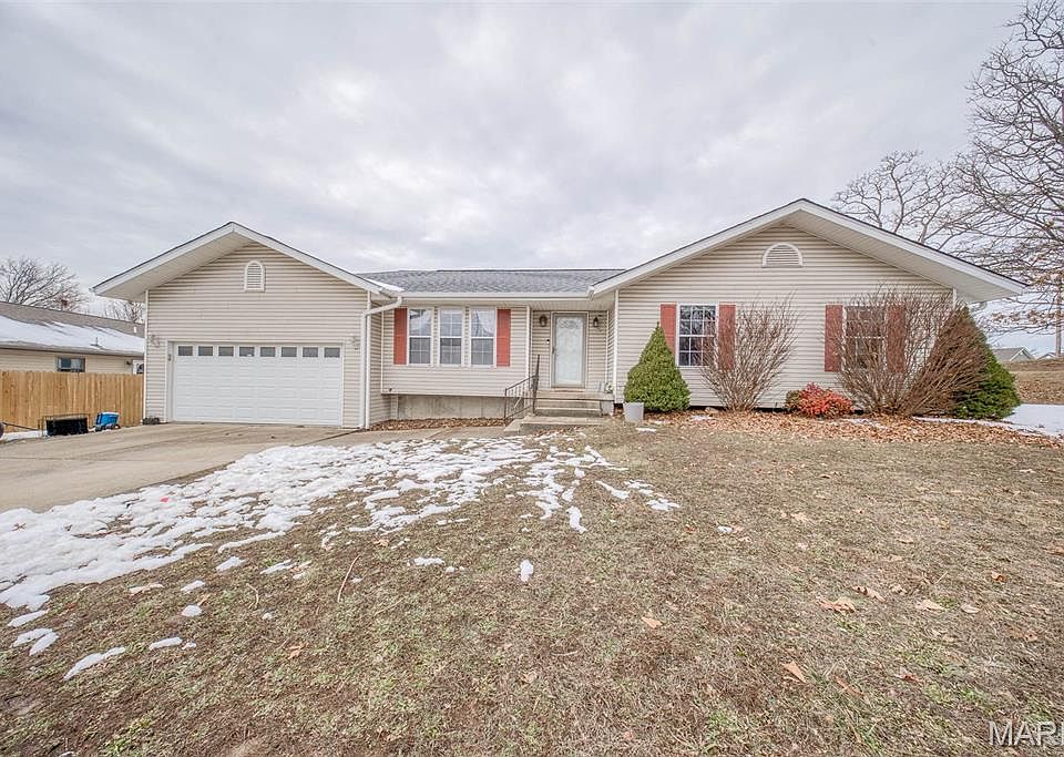 1st image of 1315 Harvey Ct