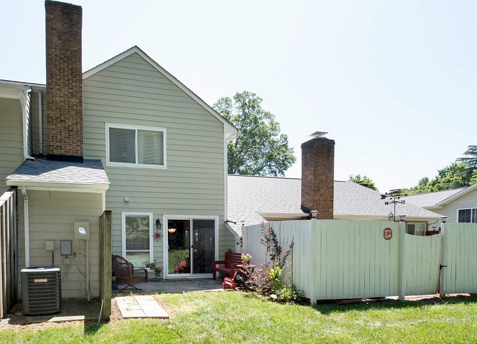 1st image of 1039 Sardis Cove Dr