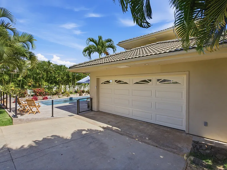 357 Kualono Pl — Photo 64