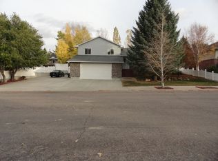 1015 Washakie Ave, Green River, WY 82935