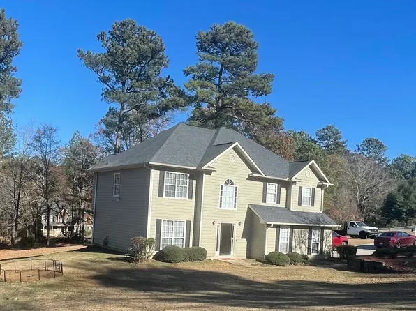 2644 Highland Ct, Loganville, GA 30052