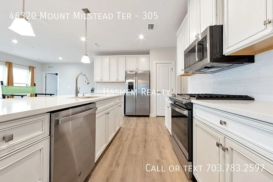 Building Photo - 46320 Mount Milstead Ter #305