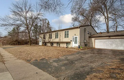 3828 W 108th St #3828 Photo 1