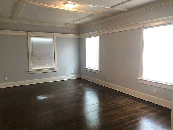 4th image of 336 Elmwood Ave