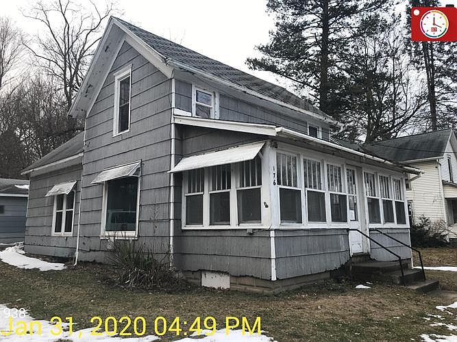 1st image of 176 N West St