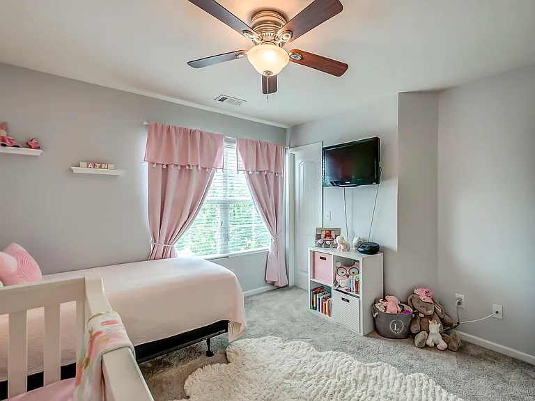 1431 Riverbrook Dr #1 — Photo 14