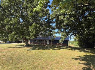 621 Highway 62 W, Ash Flat, AR 72513