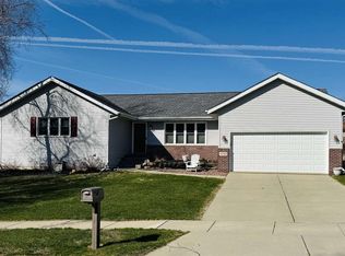 3550 Mammoth Trl, Madison, WI 53719