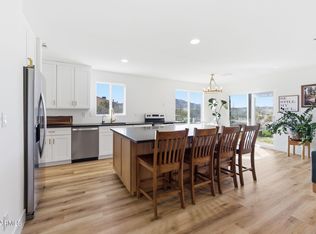 42805 N 7th St, Phoenix, AZ 85087