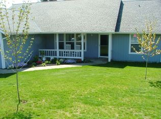 120 E Warbler Ct, Allyn, WA 98524