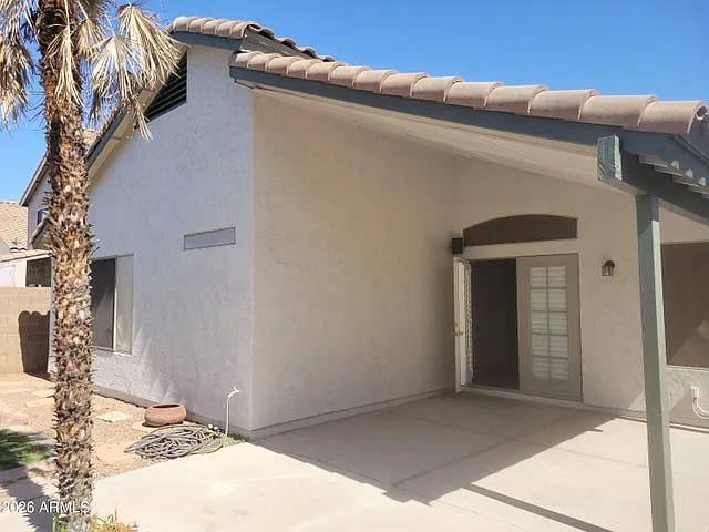 869 E Sheffield Ave — Photo 17