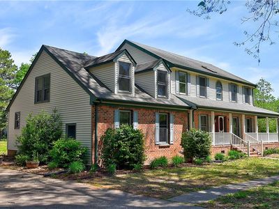 617 Saint Brides Rd W, Chesapeake, VA, 23322