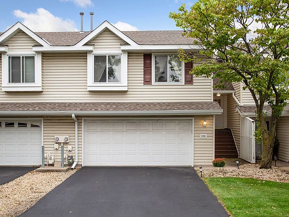 2nd image of 306 Pleasure Creek Dr NE