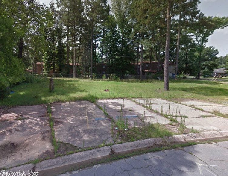 1st image of 3517 Pine Cone Dr