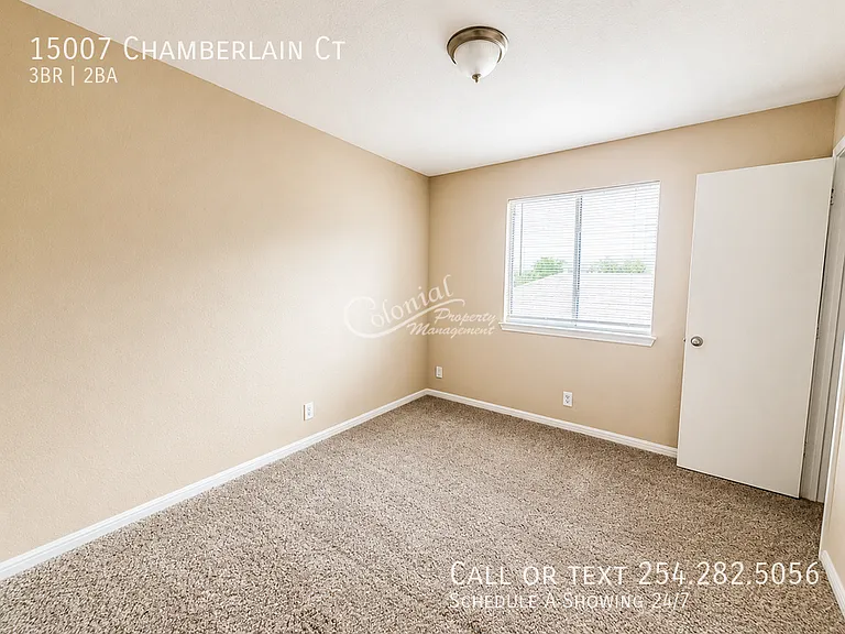15007 Chamberlain Ct — Photo 10