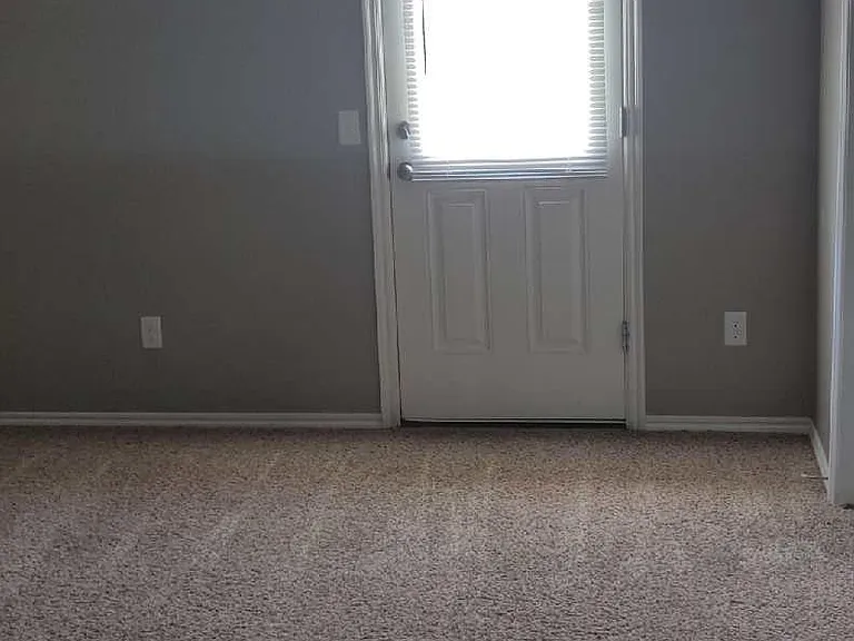 118 Ashley Dr — Photo 15