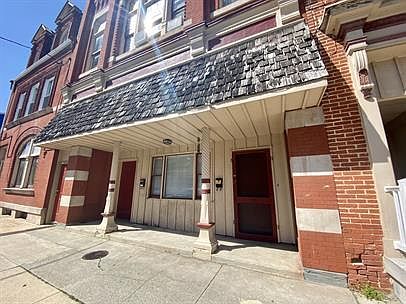 1st image of 118-122 W Market St #10467218