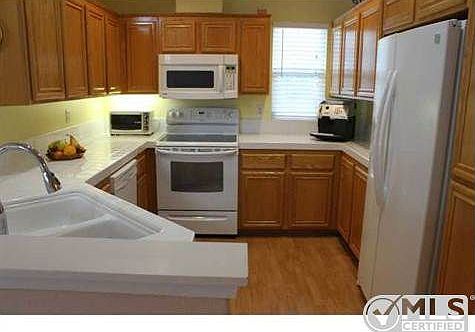 5th image of 12083 World Trade Dr Unit 2