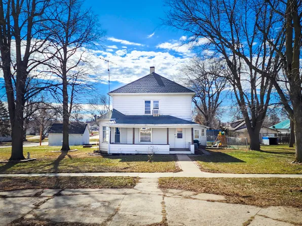 517 E Jackson St, Randolph, NE 68771