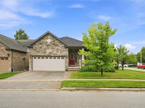 33 Norma Cres, Guelph, ON N1E 7M4