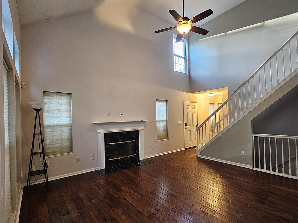 1st image of 5328 Aubrey Loop