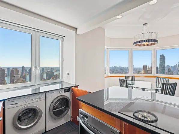 425 5th Avenue image 5 of 18