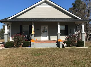102 W C St, Erwin, NC 28339