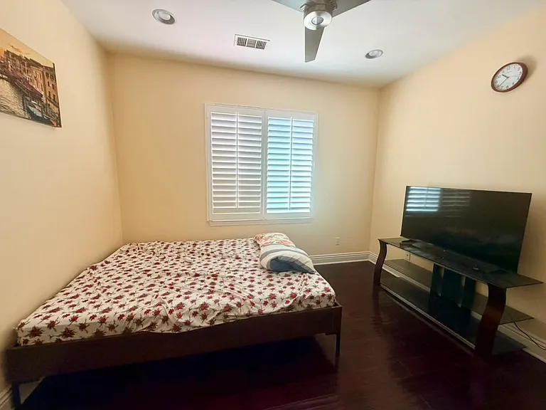 20703 Lugano Way — Photo 26