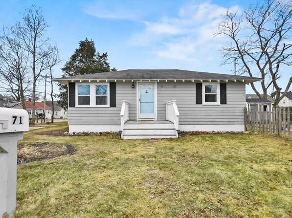 71 Donald Rd, Marshfield, MA 02050