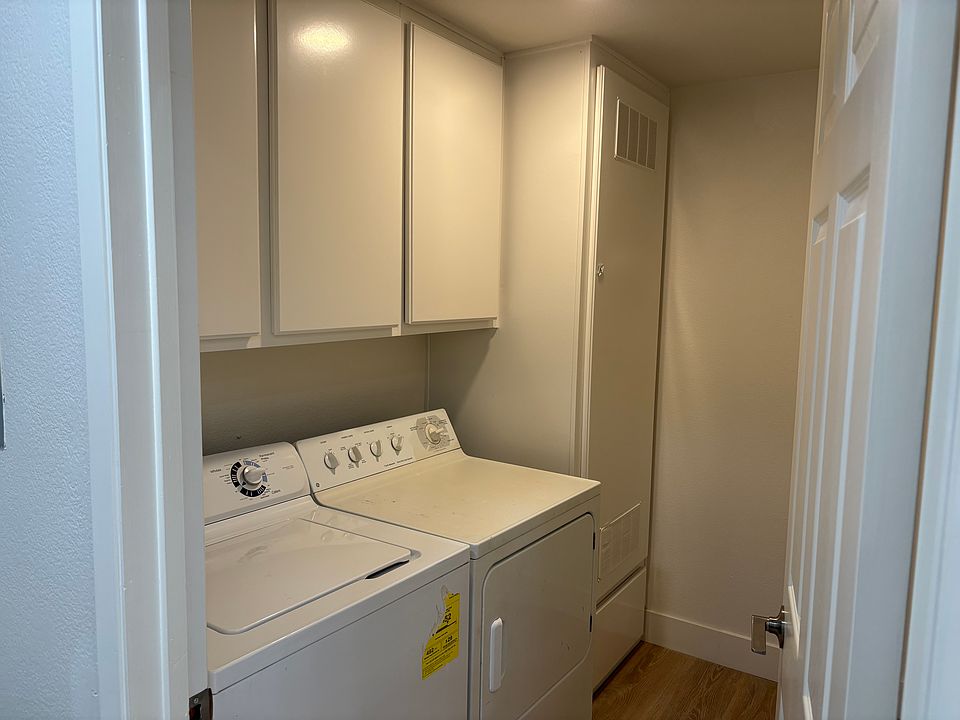 1st image of 590 Marlin Ct