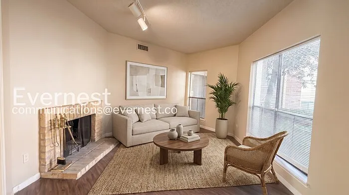 1 bed, 1.0 bath, 872 sqft, $745 — Photo 2